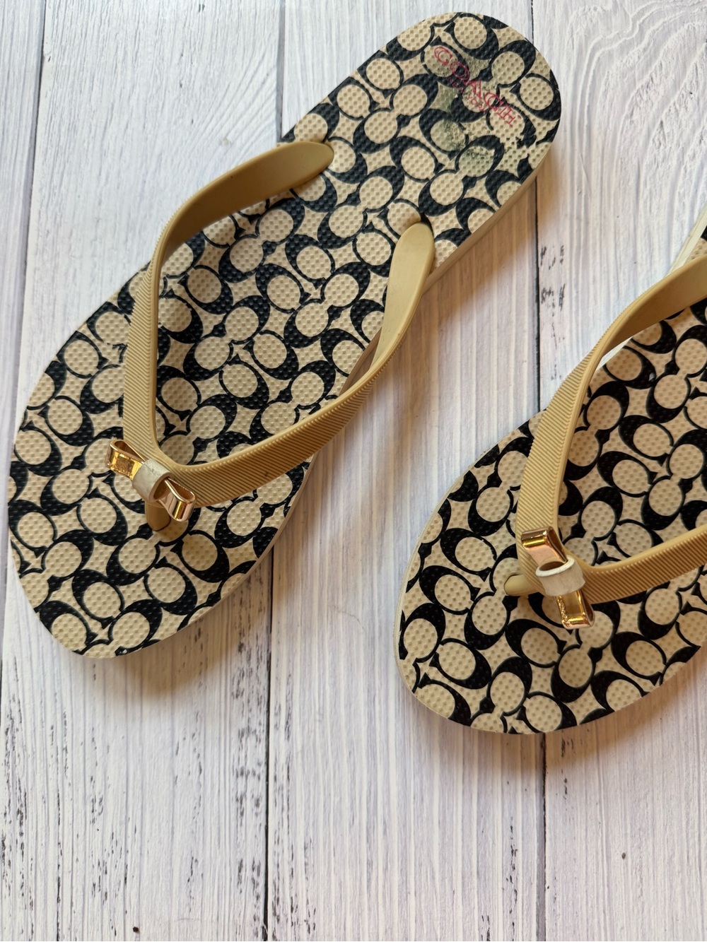 Coach Signature Amel Monogram Black & Beige Flip Flop Sandals with Bow Size 7-8